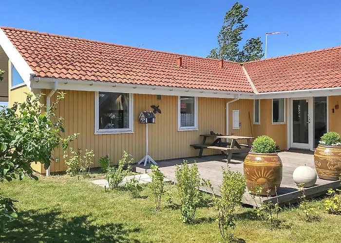 Four-bedroom In Ferienhaus